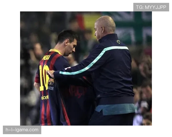 马尔蒂诺职业轨迹:从阿根廷起步到执教巴萨与墨西哥国家队解析